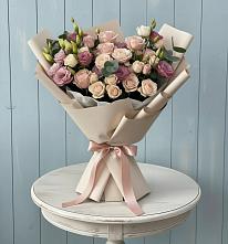 Букет цветов из:  Розы и Лизиантусы в Куркино