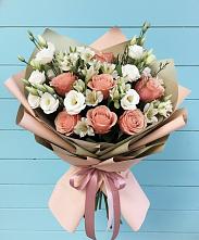 Букет цветов из:  Розы, Альстромерии и Лизиантусы в Куркино