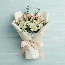 Букет цветов из:  Альстромерии в Куркино