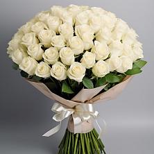 Букет 101 беля роза Белоснежка в Куркино