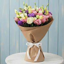 Букет цветов из:  Лизиантусы в Куркино